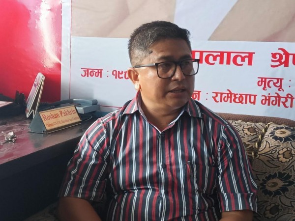 पुष्पलालको नाममा स्थापना भएको पुष्पलाल स्मृति उद्यान अघि बढेन: अध्यक्ष आनन्द