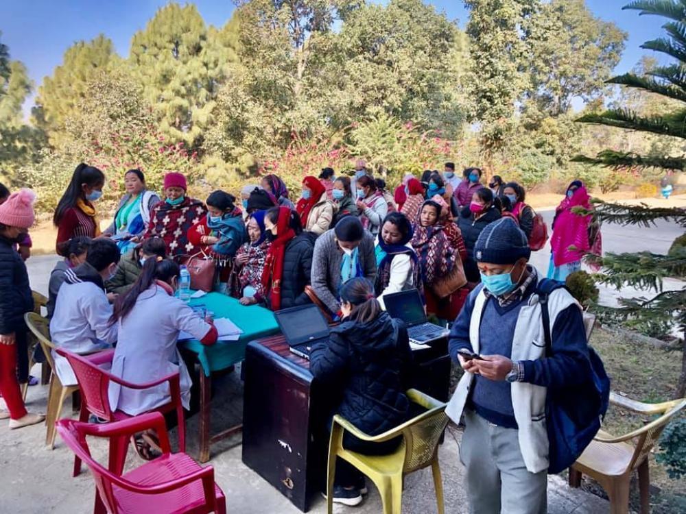 कोभिड–१९ विरुद्धको खोप रामेछापमा १ हजार २२ जनाले लगाए 