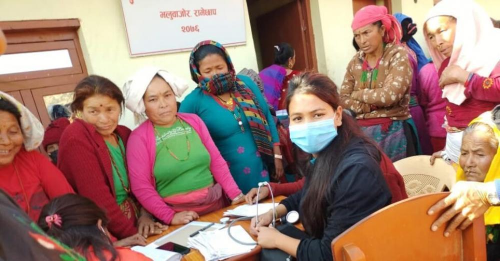 मन्थली नगरपालिकाको गाउँ–गाउँमा स्वास्थ्य शिविर