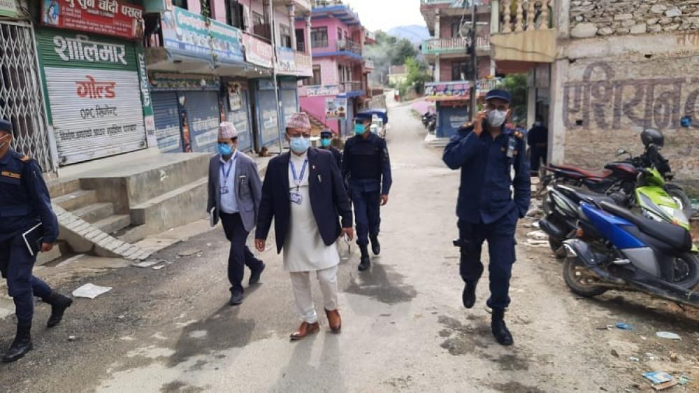 रामेछापमा सिडियो र डिएसपी नै सडक अनुगमनमा