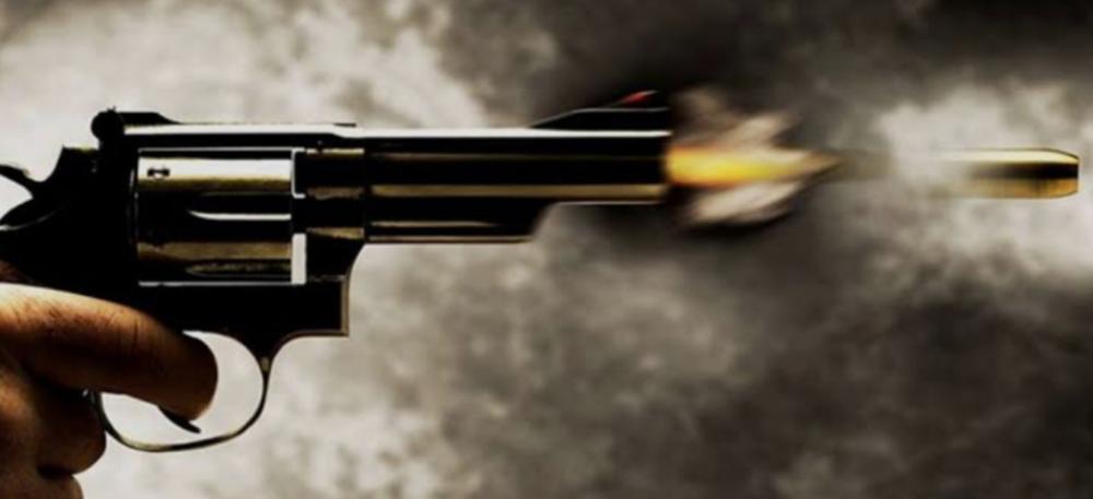 रामेछाप काराघारमा गाेली चल्दा १३ जना कैदी घाईते तीन जनाबाे मृत्यु ।